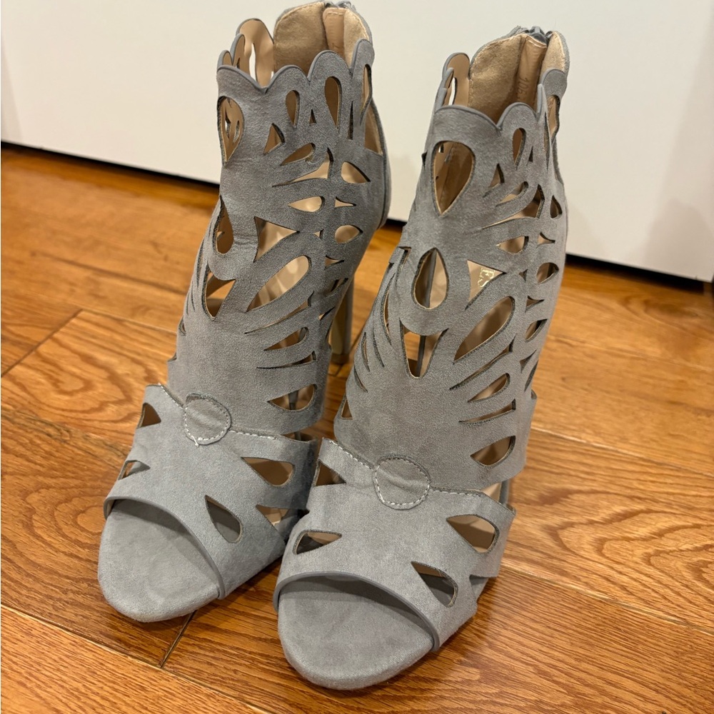 Elegant Gray Cutout Women's Heels
